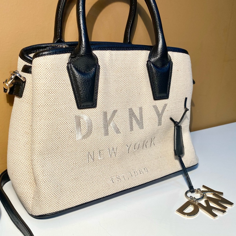 New DKNY Hutton Canvas Satchel Bag with Shoulder Strap (Store Return) - Picture 3 of 16